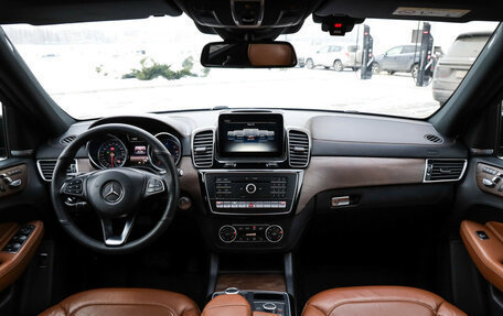 Mercedes-Benz GLE, 2017 год, 3 299 000 рублей, 10 фотография