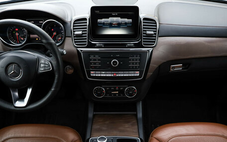 Mercedes-Benz GLE, 2017 год, 3 299 000 рублей, 14 фотография