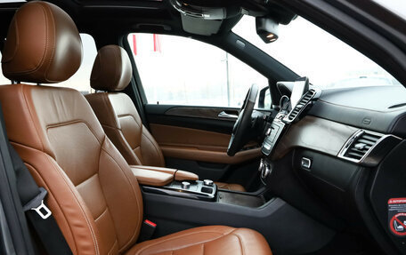 Mercedes-Benz GLE, 2017 год, 3 299 000 рублей, 26 фотография