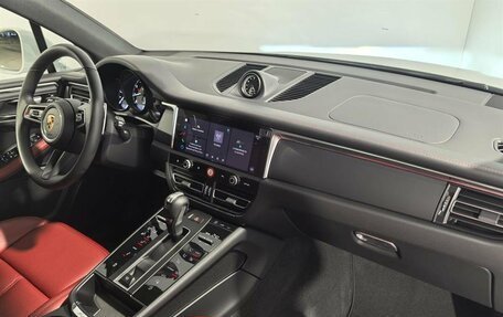 Porsche Macan I рестайлинг, 2025 год, 10 990 000 рублей, 25 фотография