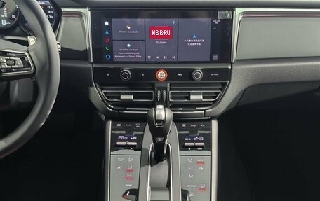 Porsche Macan I рестайлинг, 2025 год, 10 990 000 рублей, 31 фотография