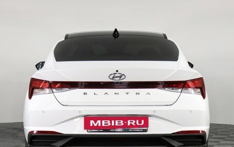 Hyundai Elantra, 2021 год, 2 149 000 рублей, 6 фотография