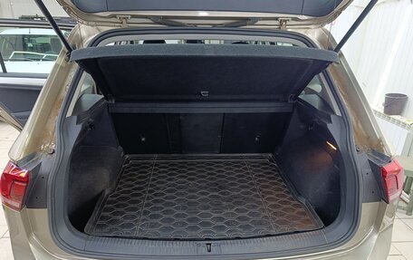 Volkswagen Tiguan II, 2018 год, 1 730 000 рублей, 10 фотография