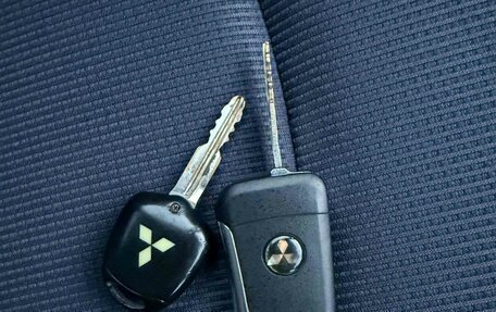 Mitsubishi Colt VI рестайлинг, 2005 год, 590 000 рублей, 14 фотография