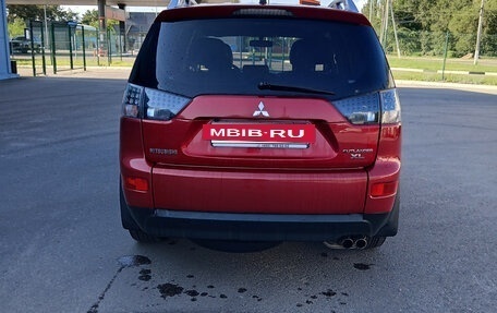 Mitsubishi Outlander III рестайлинг 3, 2008 год, 970 000 рублей, 11 фотография