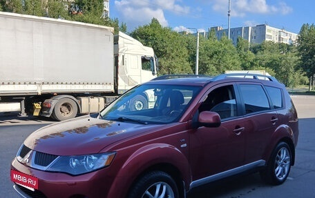 Mitsubishi Outlander III рестайлинг 3, 2008 год, 970 000 рублей, 15 фотография