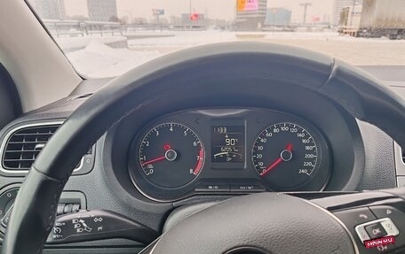 Volkswagen Polo VI (EU Market), 2015 год, 1 100 000 рублей, 6 фотография