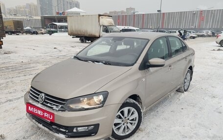 Volkswagen Polo VI (EU Market), 2015 год, 1 100 000 рублей, 2 фотография