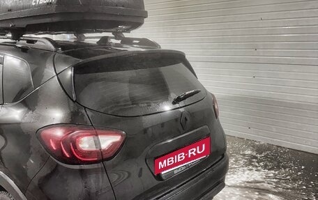 Renault Kaptur I рестайлинг, 2016 год, 1 550 000 рублей, 2 фотография