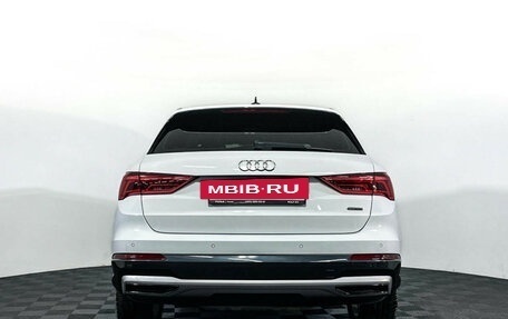 Audi Q3, 2019 год, 3 798 000 рублей, 6 фотография