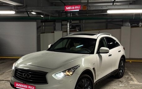 Infiniti FX II, 2013 год, 2 фотография