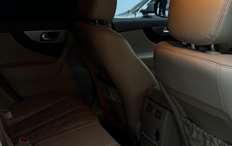 Infiniti FX II, 2013 год, 10 фотография