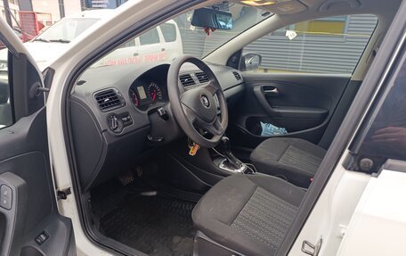 Volkswagen Polo VI (EU Market), 2019 год, 1 100 000 рублей, 14 фотография