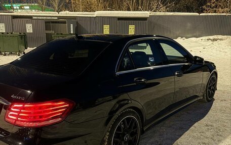 Mercedes-Benz E-Класс, 2015 год, 3 300 000 рублей, 4 фотография