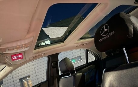 Mercedes-Benz E-Класс, 2015 год, 3 300 000 рублей, 5 фотография