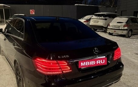 Mercedes-Benz E-Класс, 2015 год, 3 300 000 рублей, 3 фотография