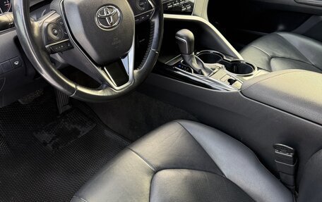 Toyota Camry, 2020 год, 2 680 000 рублей, 7 фотография