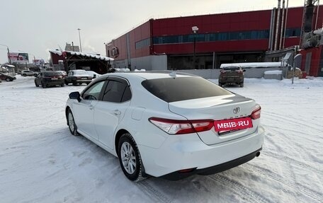 Toyota Camry, 2020 год, 2 680 000 рублей, 3 фотография