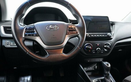 Hyundai Solaris II рестайлинг, 2018 год, 1 190 000 рублей, 9 фотография