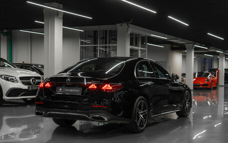 Mercedes-Benz E-Класс, 2025 год, 9 650 000 рублей, 5 фотография