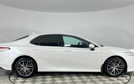 Toyota Camry, 2021 год, 4 150 000 рублей, 3 фотография