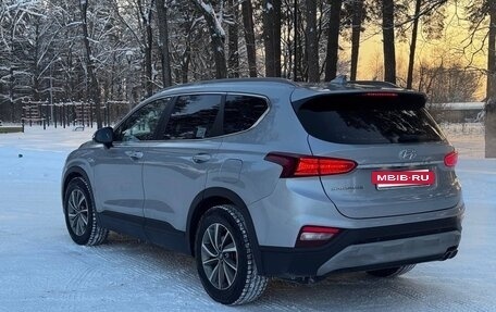 Hyundai Santa Fe IV, 2018 год, 2 450 000 рублей, 4 фотография