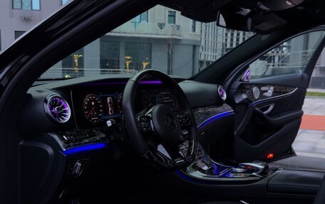 Mercedes-Benz E-Класс AMG, 2018 год, 4 400 000 рублей, 11 фотография