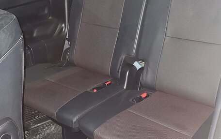 Toyota Esquire I, 2015 год, 2 150 000 рублей, 20 фотография