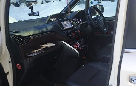 Toyota Esquire I, 2015 год, 2 150 000 рублей, 10 фотография