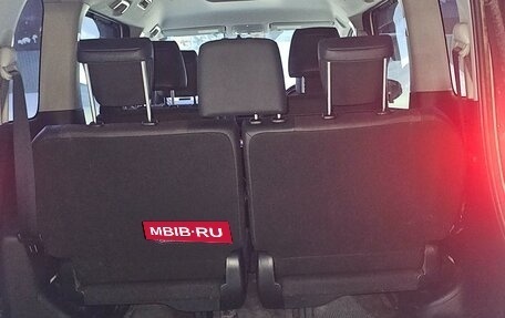 Toyota Esquire I, 2015 год, 2 150 000 рублей, 19 фотография