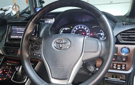 Toyota Esquire I, 2015 год, 2 150 000 рублей, 22 фотография