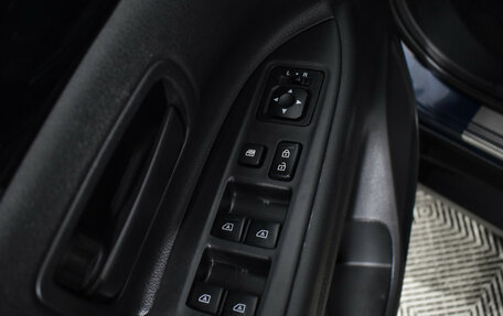 Mitsubishi Outlander III рестайлинг 3, 2018 год, 1 590 000 рублей, 16 фотография