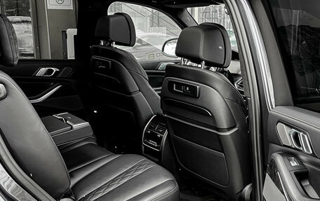 BMW X7, 2021 год, 8 377 000 рублей, 14 фотография