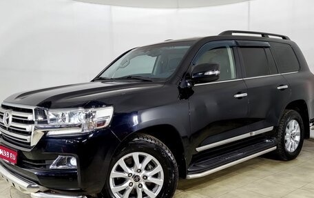 Toyota Land Cruiser 200, 2015 год, 6 850 000 рублей, 1 фотография