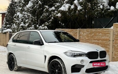 BMW X5, 2018 год, 3 950 000 рублей, 2 фотография