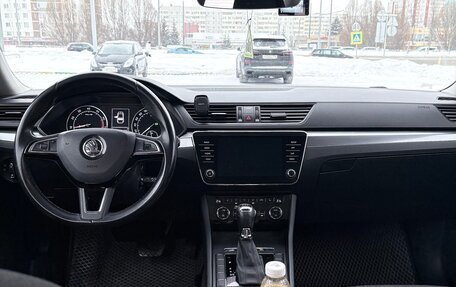 Skoda Superb III рестайлинг, 2019 год, 2 050 000 рублей, 10 фотография