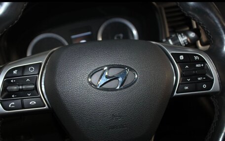 Hyundai Sonata VII, 2018 год, 1 899 000 рублей, 6 фотография