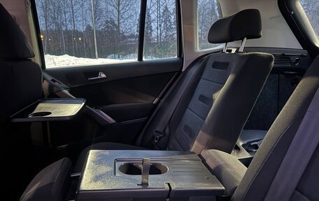 Volkswagen Tiguan I, 2010 год, 1 035 000 рублей, 12 фотография