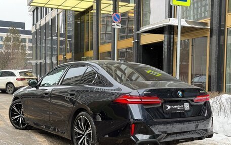 BMW 5 серия, 2024 год, 8 145 000 рублей, 6 фотография