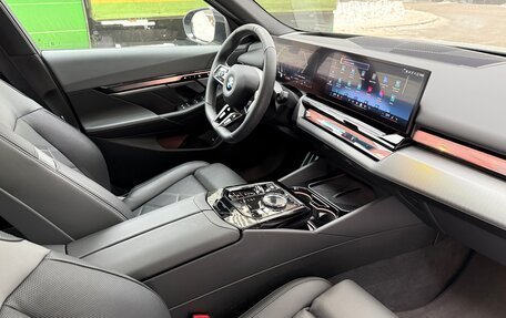 BMW 5 серия, 2024 год, 8 145 000 рублей, 24 фотография