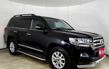 Toyota Land Cruiser 200, 2015 год, 6 850 000 рублей, 2 фотография