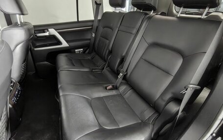 Toyota Land Cruiser 200, 2015 год, 6 850 000 рублей, 23 фотография