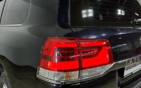 Toyota Land Cruiser 200, 2015 год, 6 850 000 рублей, 31 фотография