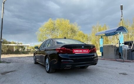 BMW 5 серия, 2018 год, 3 300 000 рублей, 3 фотография