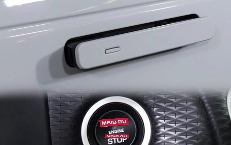 Land Rover Range Rover Velar I, 2018 год, 5 100 000 рублей, 6 фотография