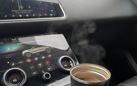 Land Rover Range Rover Velar I, 2018 год, 5 100 000 рублей, 12 фотография