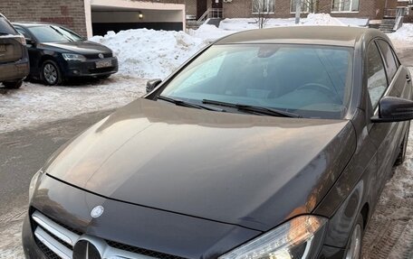 Mercedes-Benz A-Класс, 2014 год, 1 270 000 рублей, 4 фотография