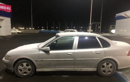 Opel Vectra B рестайлинг, 2000 год, 230 000 рублей, 2 фотография