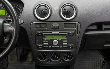 Ford Fusion I, 2006 год, 398 000 рублей, 15 фотография