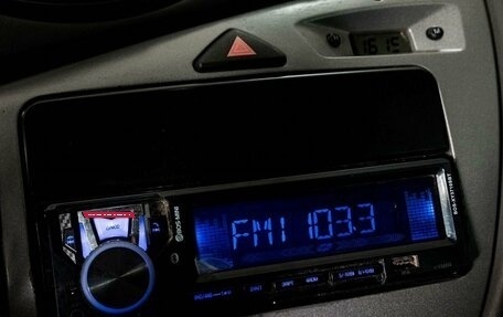 Ford Focus IV, 2004 год, 266 000 рублей, 11 фотография